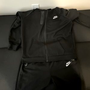 Nike Tech Sweats (Copy) fits like a 2xl